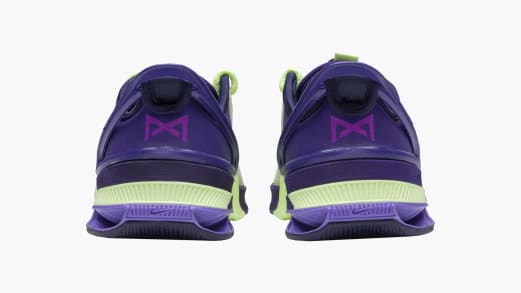 Nike Metcon 8 Flyease AMP - Men's - Court Purple / Baltic Blue